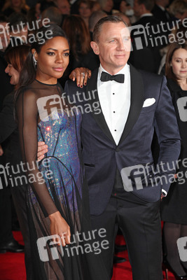 Naomie Harris, Daniel Craig