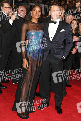 Naomie Harris, Daniel Craig