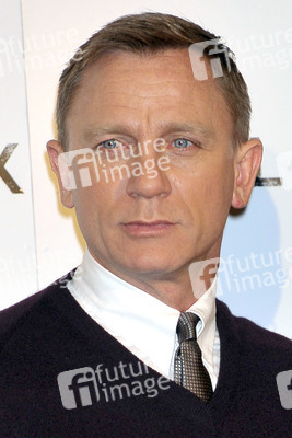 Daniel Craig