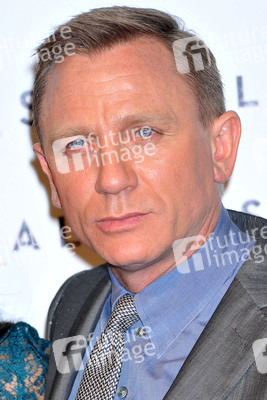 Daniel Craig