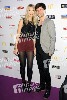 Carolin Niemczyk, Daniel Grunenberg (Glasperlenspiel)