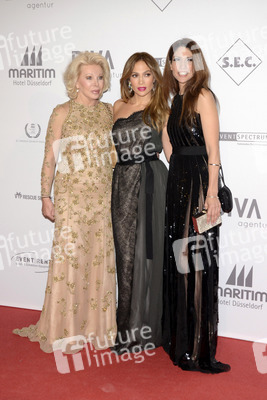 Ute Ohoven, Jennifer Lopez mit Schwester Lynda Lopez