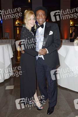 Roberto Blanco mit Gattin Luzandra Strassburg