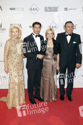 Ute Ohoven, Philipp Rösler mit Ehefrau Wiebke Rösler, Mario Ohoven