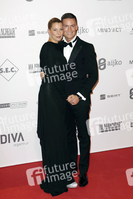 Giulia Siegel mit Freund Frank Büchtmann