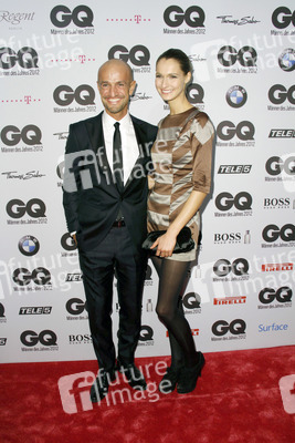 Peyman Amin mit Freundin Miriam Mack