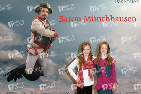 Helen Ottmann, Isabelle Ottmann