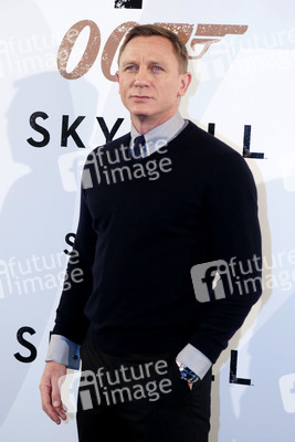 Daniel Craig