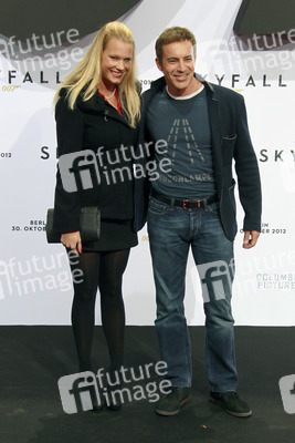 Gedeon Burkhard mit Freundin Annika Bohrmann