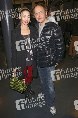 Uwe Ochsenknecht mit Freundin Kirsten