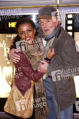 Dennenesch Zoudé, Michael Gwisdek