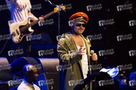 Kaftklub mit Kapitän-Raphi