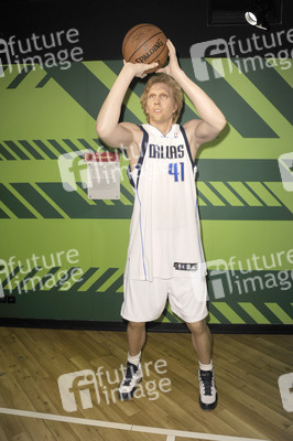 Dirk Nowitzki Wachsfigur