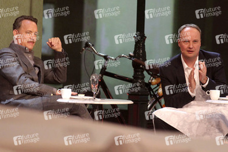 Tom Hanks, Oliver Welke