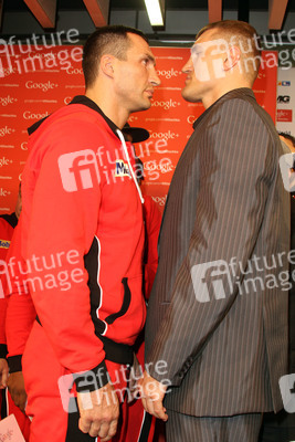 Wladimir Klitschko, Mariusz Wach