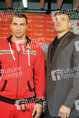 Wladimir Klitschko, Mariusz Wach