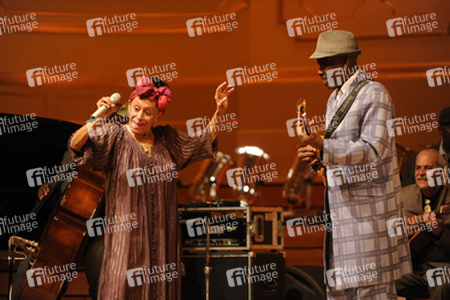 Omara Portuondo und Buena Vista Social Club