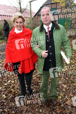 Elisabeth Fürstin von Bismarck, Enno von Ruffin