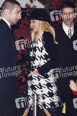 Gwen Stefani (No Doubt)