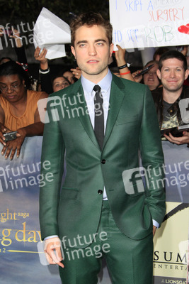 Robert Pattinson