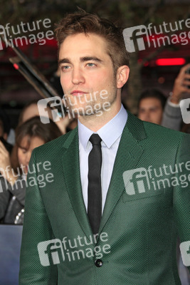 Robert Pattinson