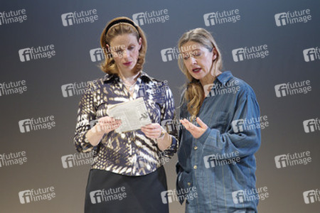 Julia Jäger, Tatjana Blacher