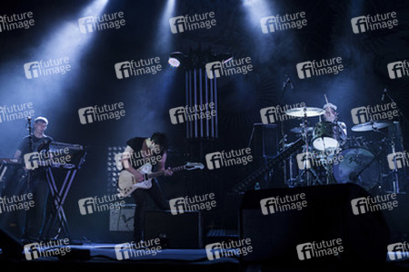 Nathan 'Brace Paine' Howdeshell, Kathy Mendonca (Gossip)