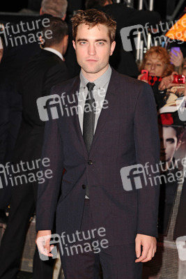 Robert Pattinson