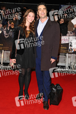 Nathaniel Parker mit begleitung