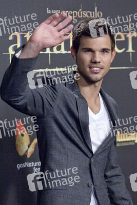 Taylor Lautner