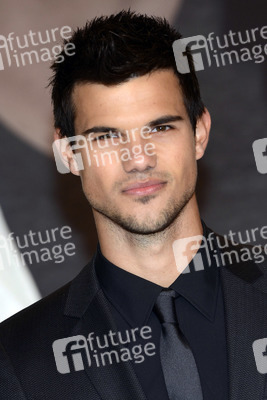 Taylor Lautner