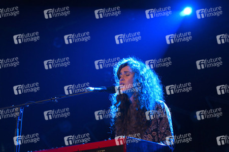 Rae Morris