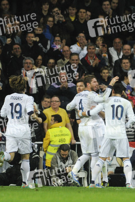 Luka Modric, Sergio Ramos, Mesut Özil