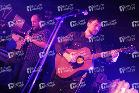 Kevin Brolly, Louis Abbott (Admiral Fallow)