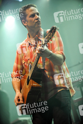 Joey Burns (Calexico)