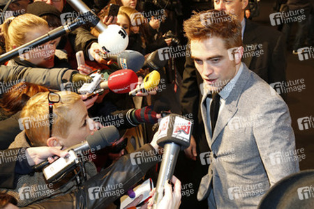 Robert Pattinson