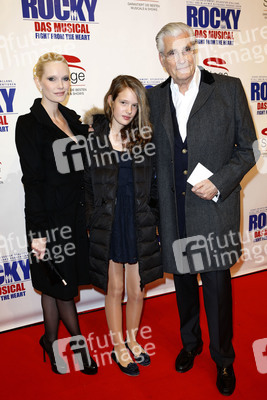 Mirja du Mont, Sky du Mont mit Tochter Tara