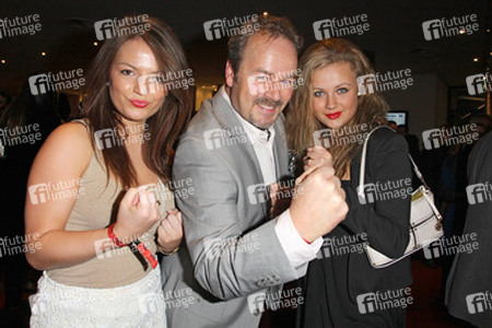 Till Demtröder mit Töchtern Valerie und Natalie