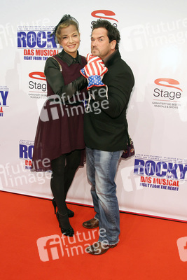 Mareike Eisenstein, Sam Eisenstein