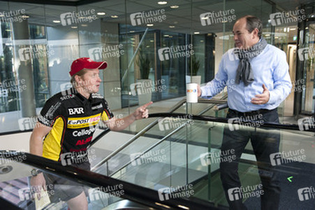 Joey Kelly, Wolfram Kons