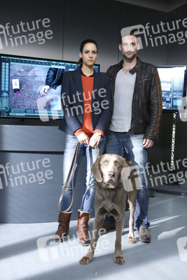 Liane Forestieri, Matthias Weidenhöfer mit Hund Finn