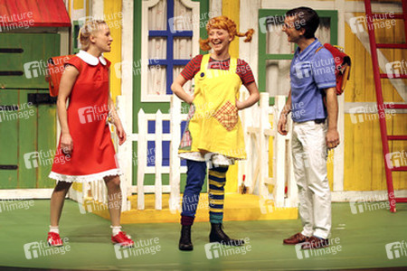 Eileen Weidel, Julia Hell, Philipp Weggler