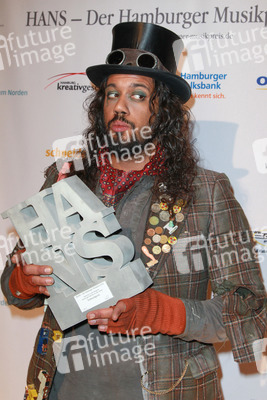 Samy DeLuxe (Dynamite Deluxe, ASD)