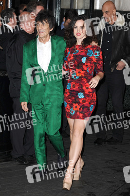 Ronnie Wood (Faces, Jeff Beck Group, The Rolling Stones) mit Freundin Sally Humphries