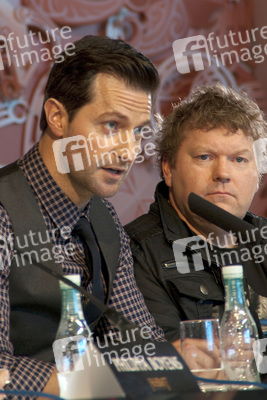 Richard Armitage, Stephen Hunter