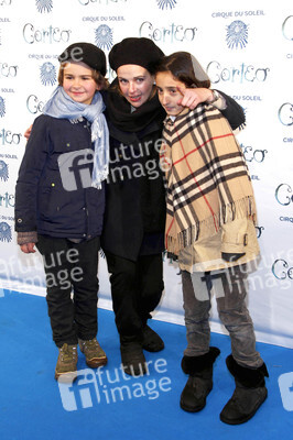 Denise Zich mit Begleitung