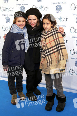 Denise Zich mit Begleitung