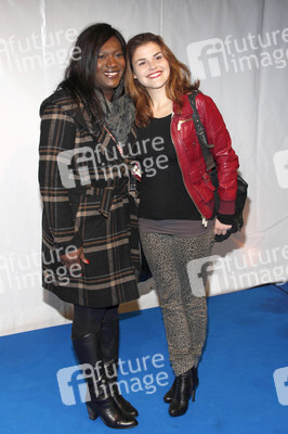 Katharina Wackernagel mit Freundim Thelma