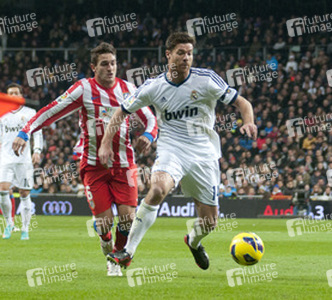 Filipe Luis, Xabi Alonso