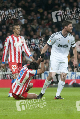 Radamel Falcao, Xabi Alonso